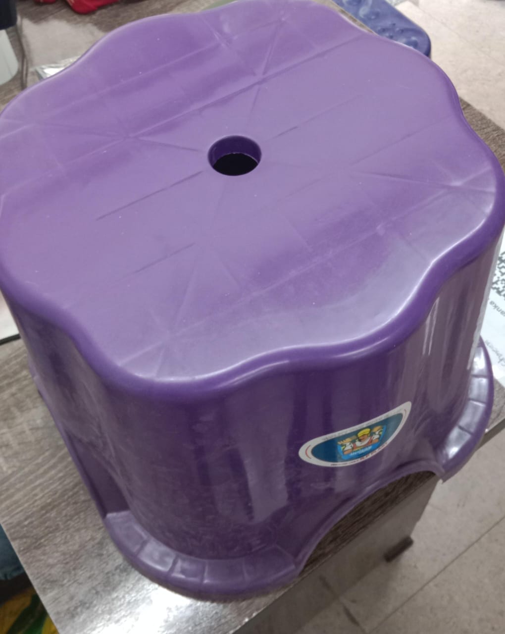 TABLE small 99 13701705