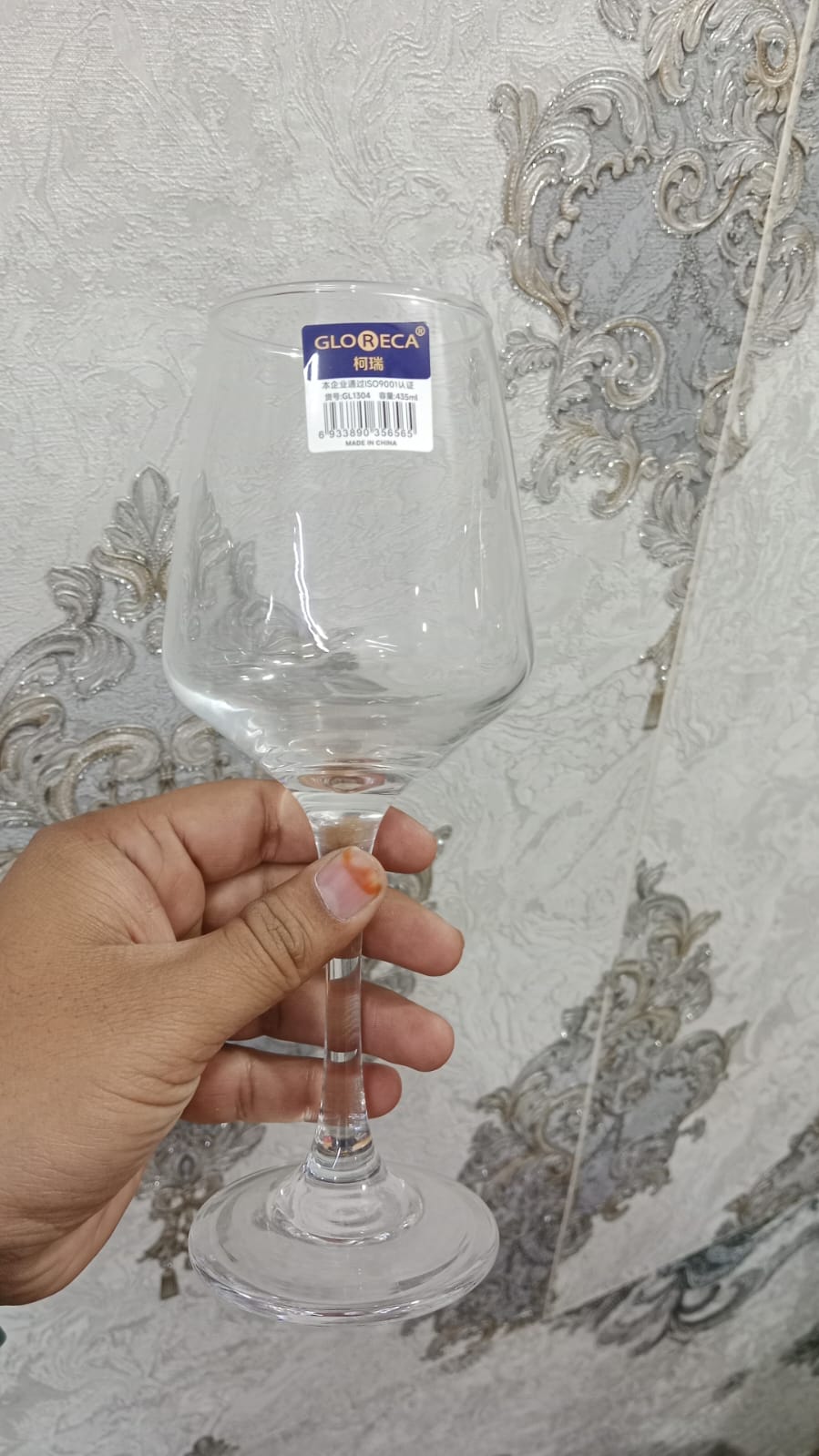 wine glass 88152393