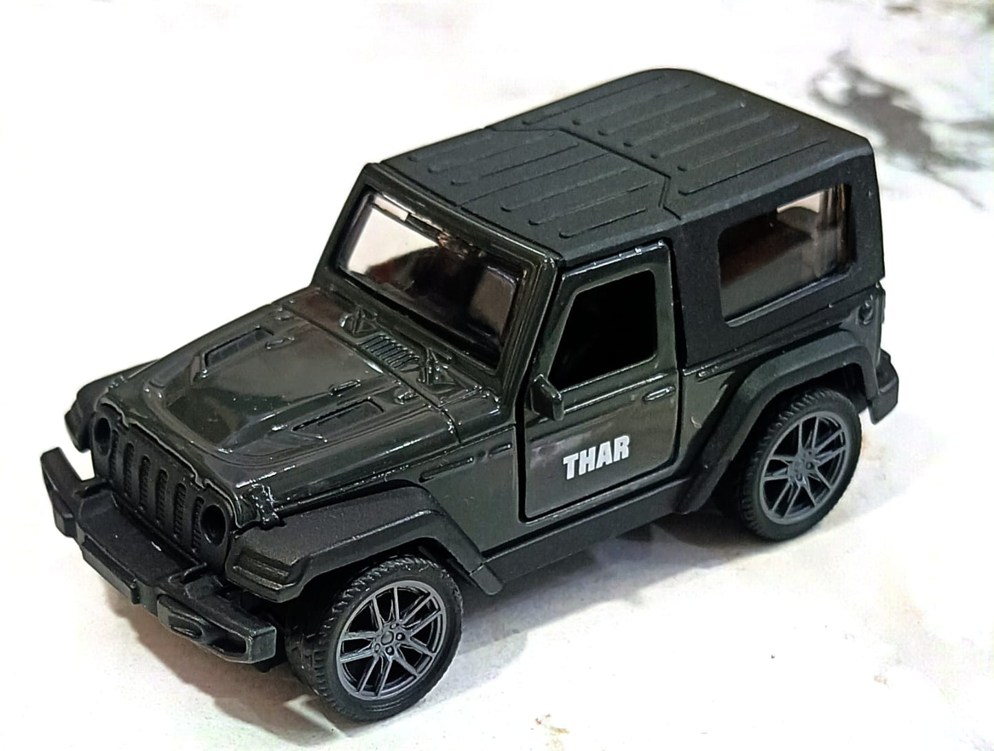 Metal Thar Car 46516041