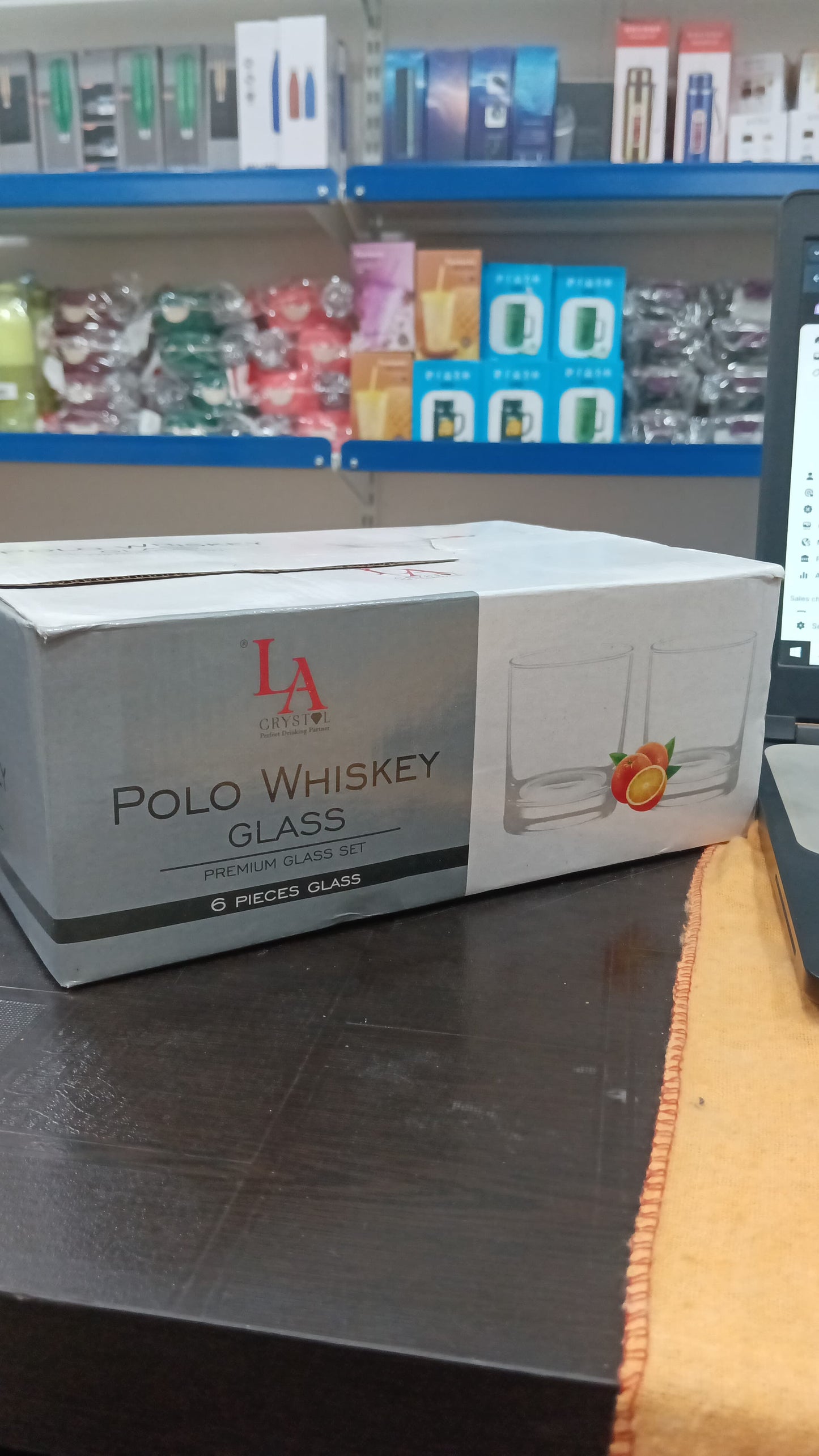 Whiskey glass 88087113