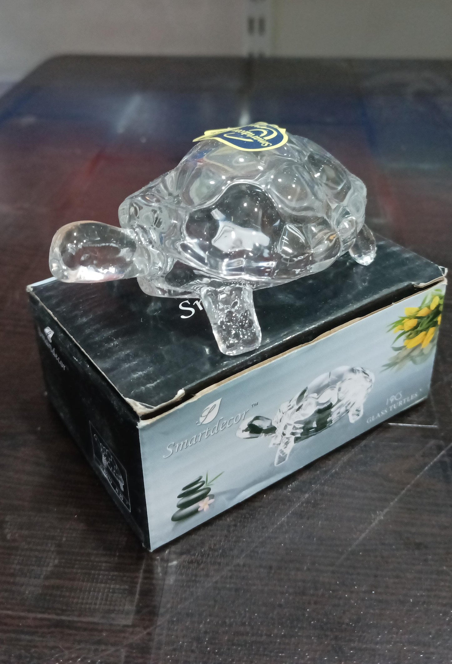 Small Glass Turtle 05220681